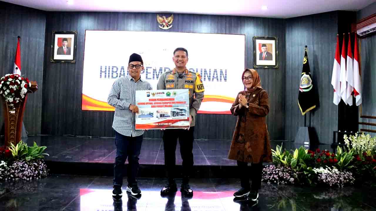 Kemenpan Rb Resmikan Pembangunan 3 Gedung Baru Dan Kantor Pelayanan Terpadu Milik Polresta Malang Kota 2