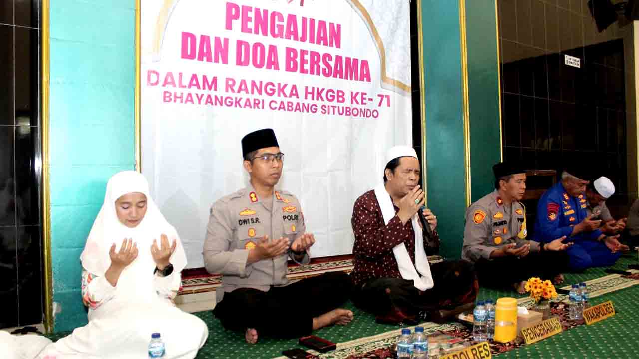 Peduli Sesama, Bhayangkari Cabang Situbondo Gelar Santunan Anak Yatim Dan Doa Bersama 1