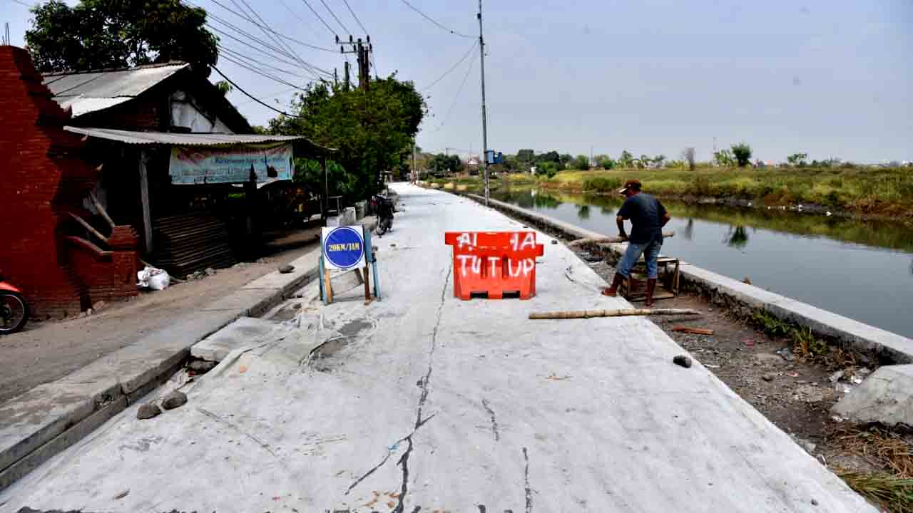 Betonisasi Tulangan Durungbedug, Kecamatan Candi Capai Progres 36 Persen