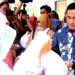 Warga Desa Pesantren Ulujami Senang Ada Pasar Murah