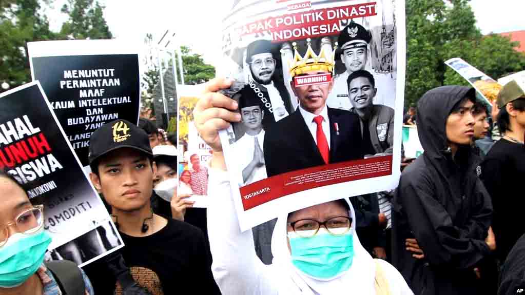 Mahasiswa Protes Dugaan Campur Tangan Pemilu Pemerintahan Jokowi